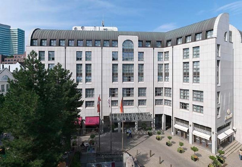 Hamburg Marriott Hotel Exterior photo