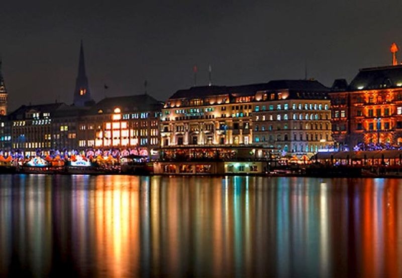 Hamburg Marriott Hotel Exterior photo